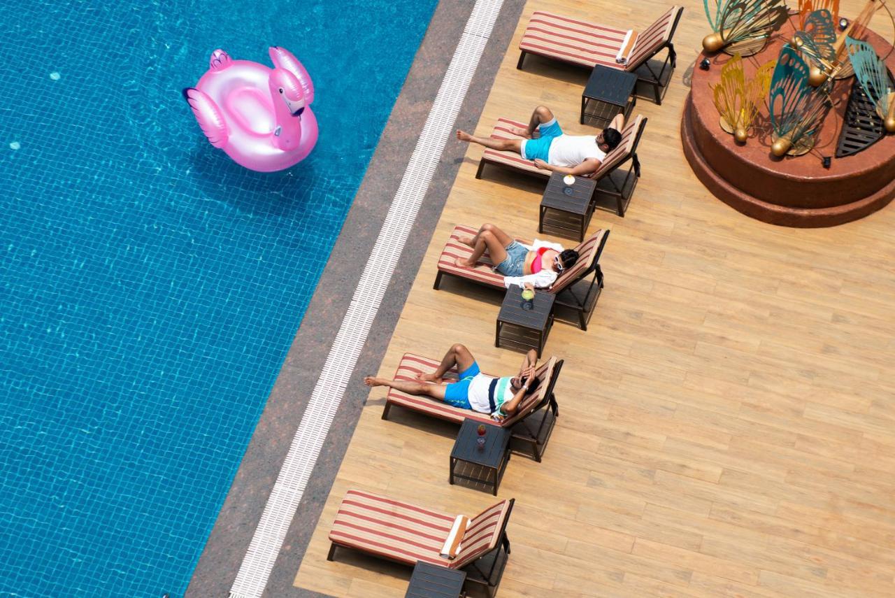 Fairfield By Marriott Goa Calangute Hotel Exterior photo
