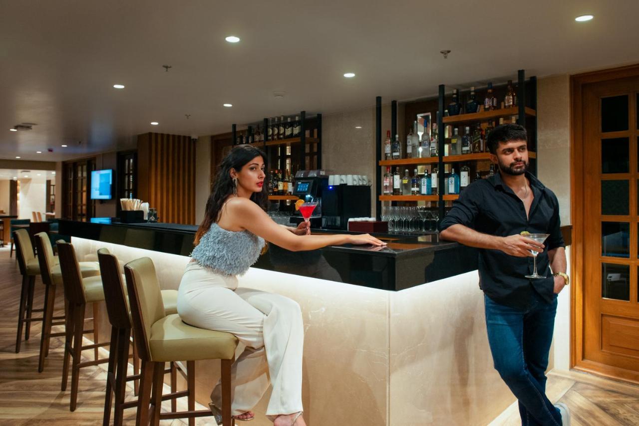Fairfield By Marriott Goa Calangute Hotel Exterior photo