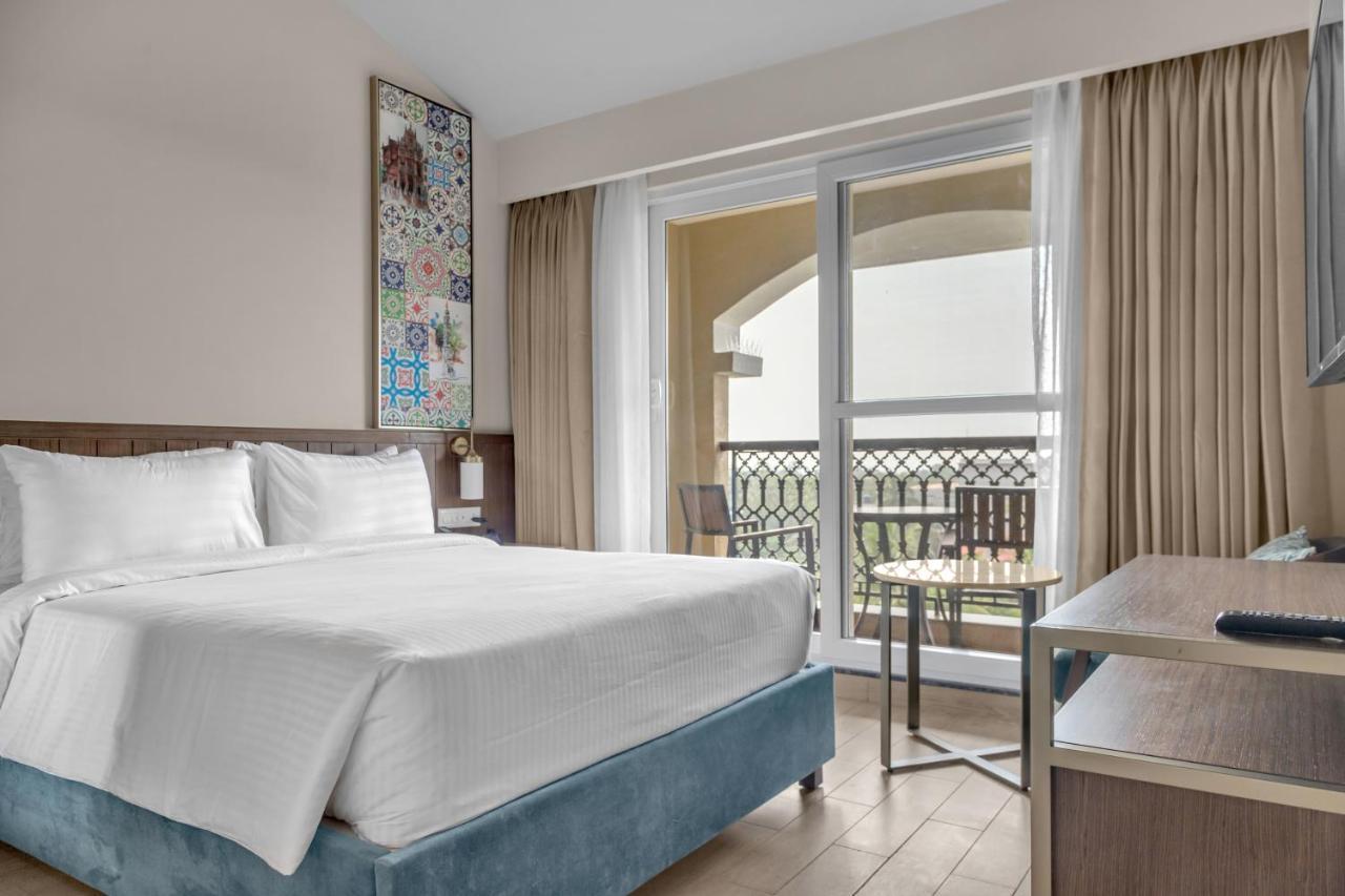 Fairfield By Marriott Goa Calangute Hotel Exterior photo