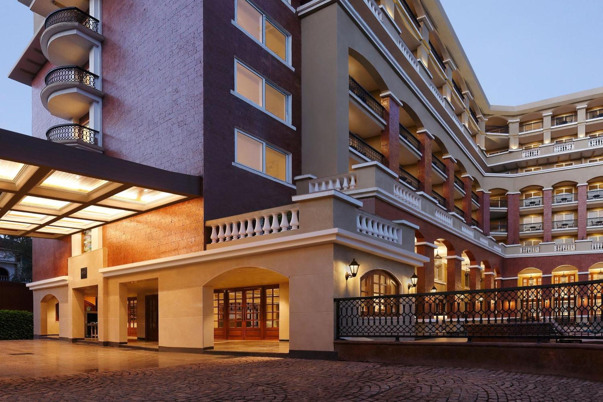 Fairfield By Marriott Goa Calangute Hotel Exterior photo